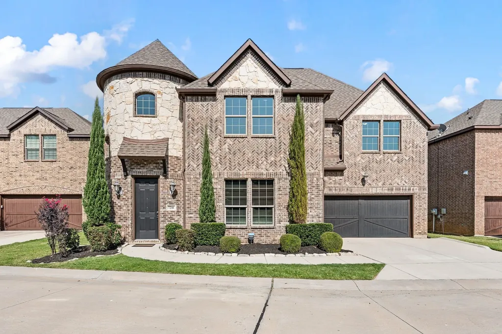 7216 E Nirvana Circle North Richland Hills TX 76182