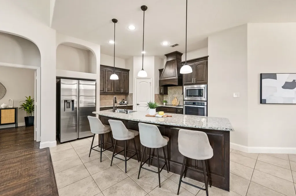 7216 E Nirvana Circle North Richland Hills TX 76182