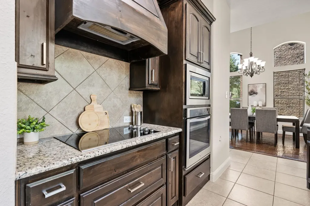 7216 E Nirvana Circle North Richland Hills TX 76182