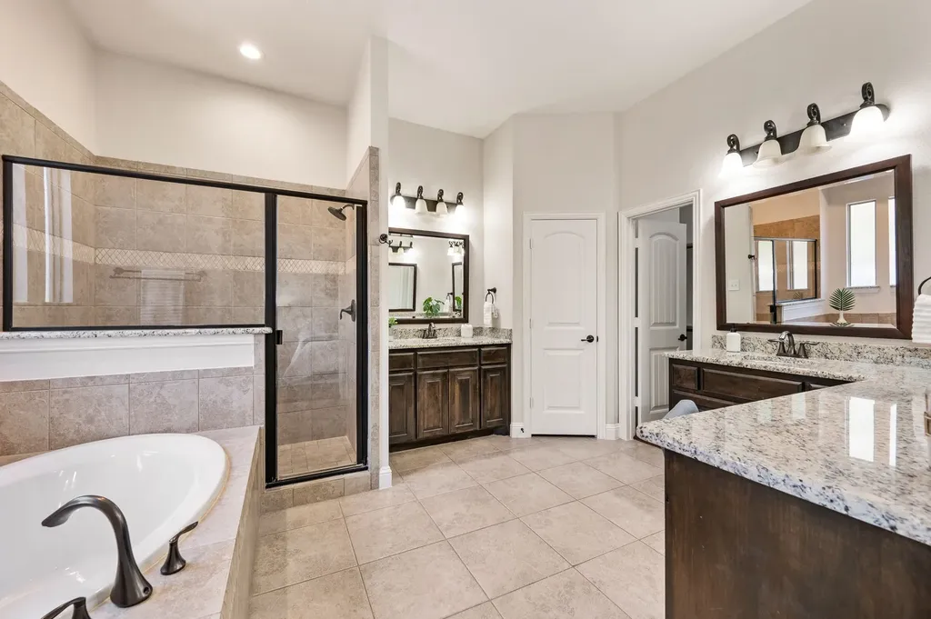 7216 E Nirvana Circle North Richland Hills TX 76182