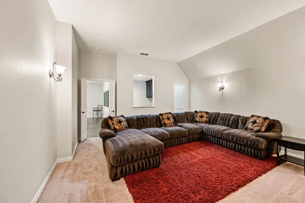 7216 E Nirvana Circle North Richland Hills TX 76182