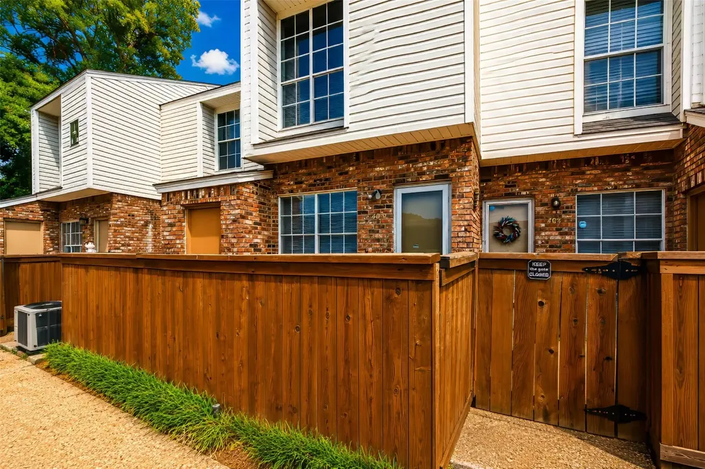 12921 Abrams Road Dallas TX 75243
