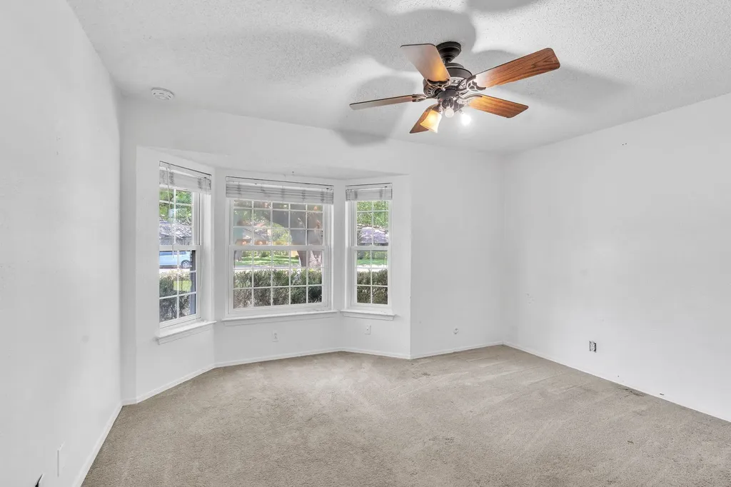 1720 Timbercreek Road Benbrook TX 76126