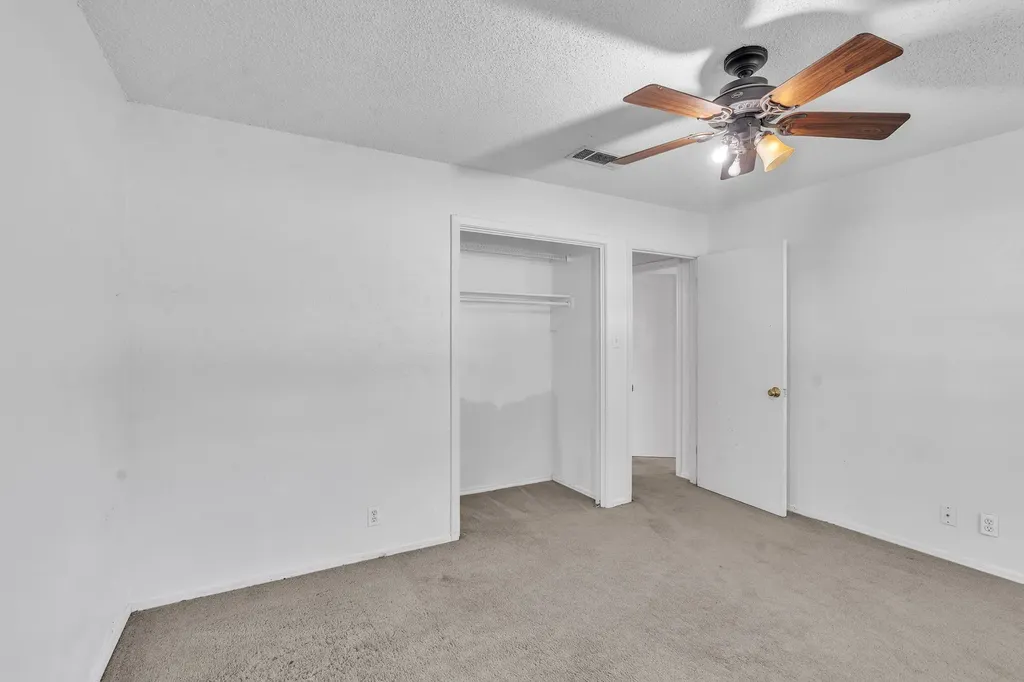 1720 Timbercreek Road Benbrook TX 76126