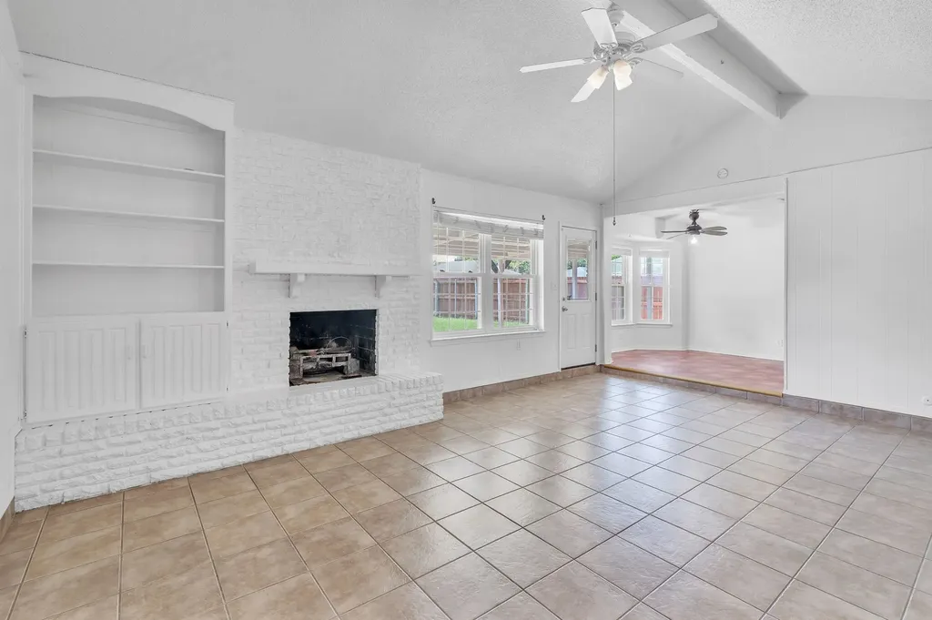1720 Timbercreek Road Benbrook TX 76126