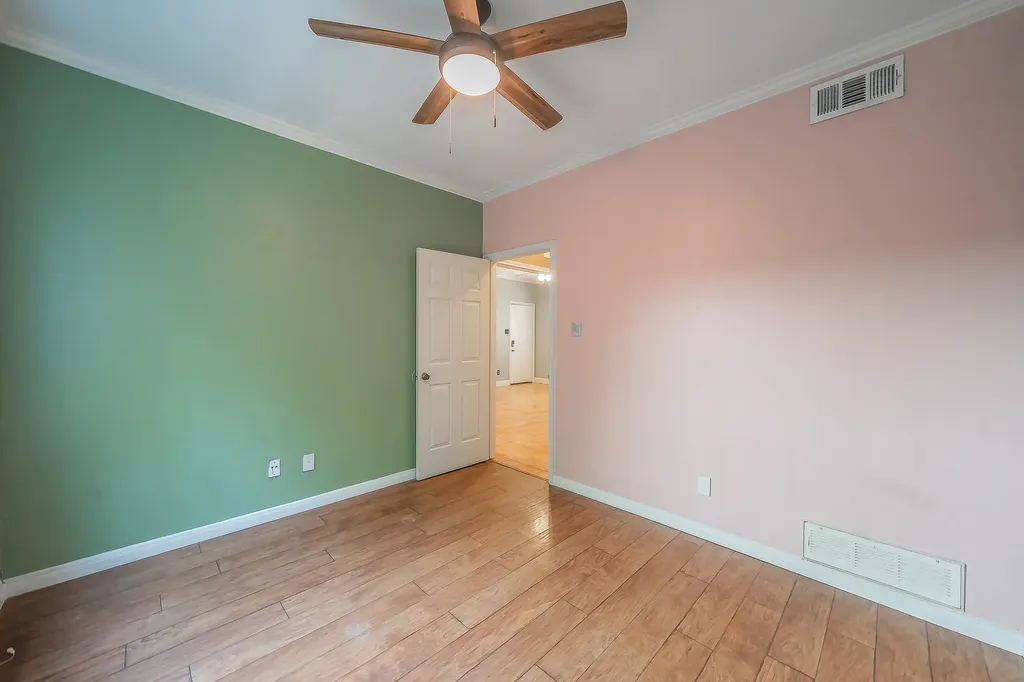 2728 Reagan Street Dallas TX 75219