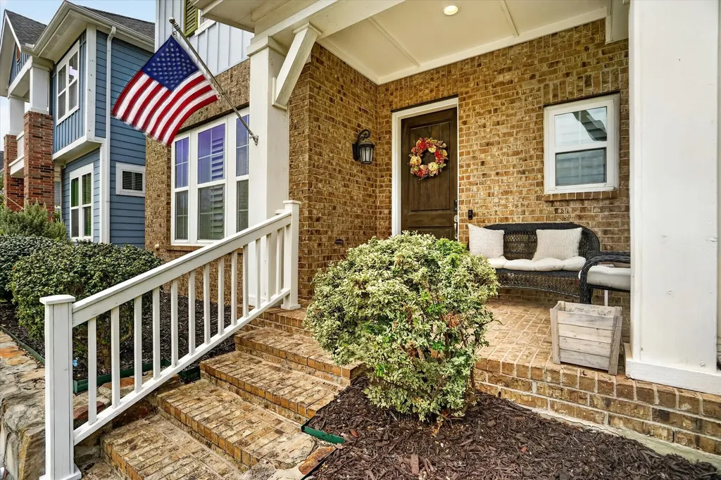 6028 Morningside Drive North Richland Hills TX 76180