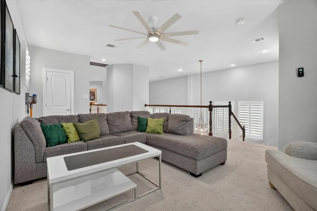 6028 Morningside Drive North Richland Hills TX 76180