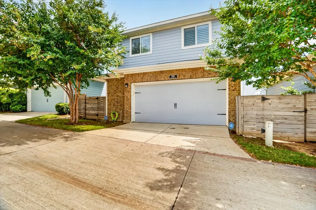 6028 Morningside Drive North Richland Hills TX 76180