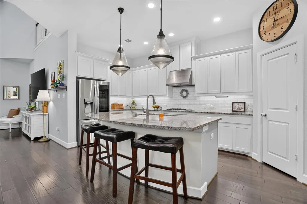 6028 Morningside Drive North Richland Hills TX 76180