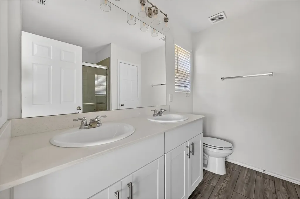 4417 Benham Drive Fort Worth TX 76036