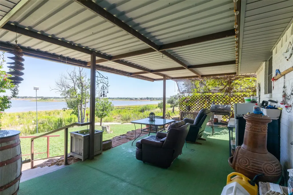 659 Rocky Point Road Blackwell TX 79506