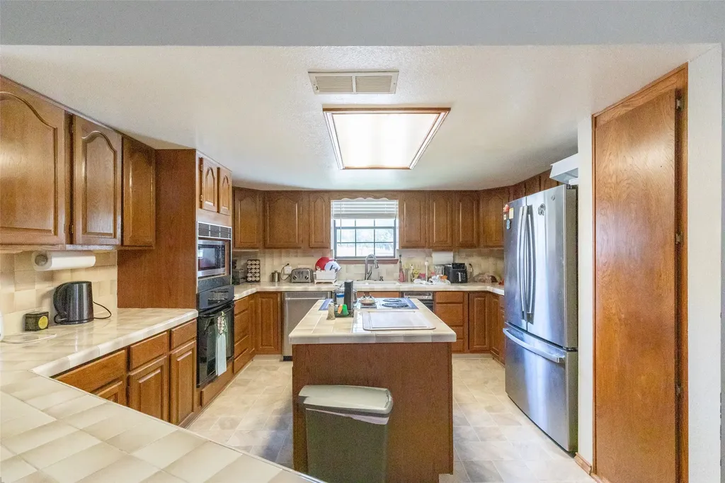 659 Rocky Point Road Blackwell TX 79506