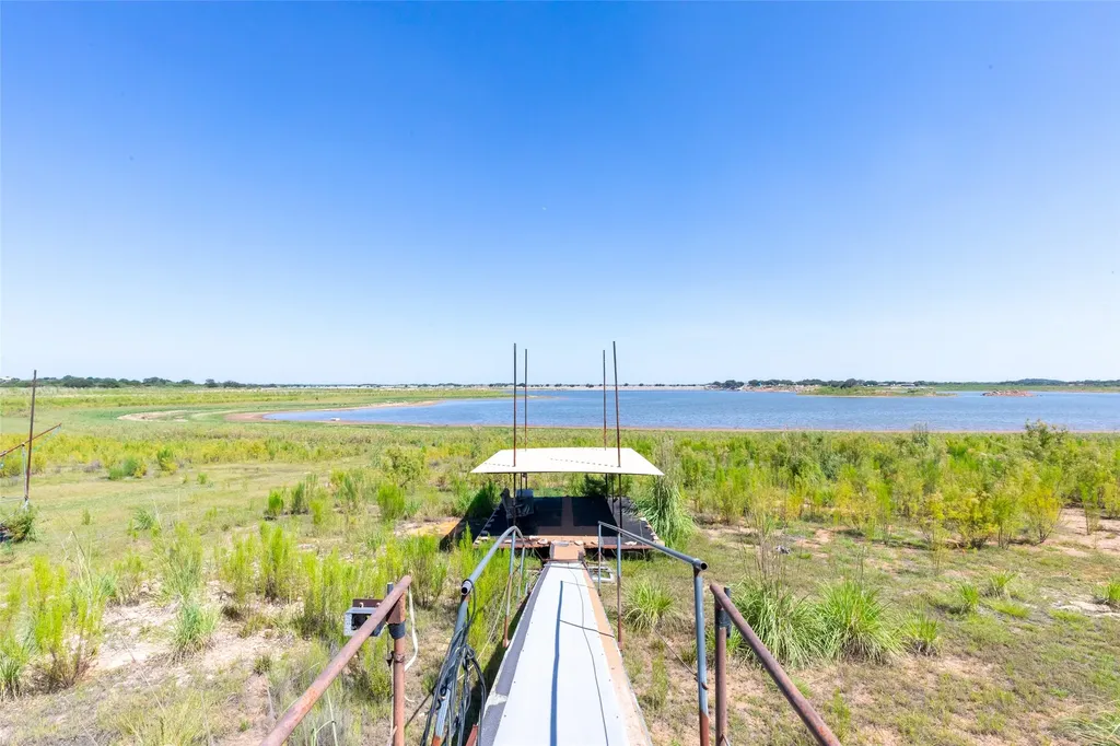 659 Rocky Point Road Blackwell TX 79506