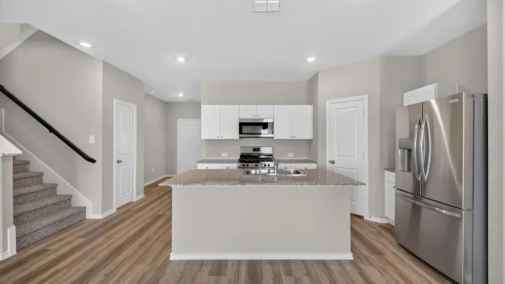 1056 Burnt Ranch Lane Fort Worth TX 76131