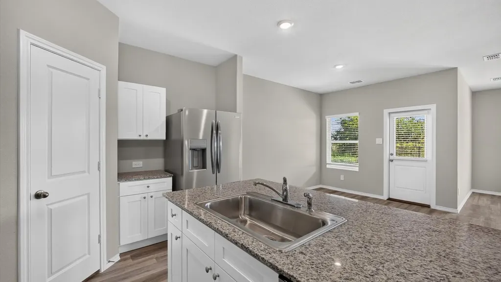 1056 Burnt Ranch Lane Fort Worth TX 76131
