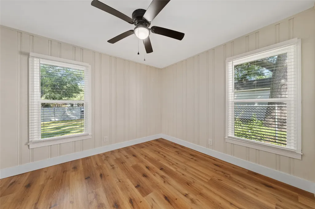 612 N 35th Street Waco TX 76710