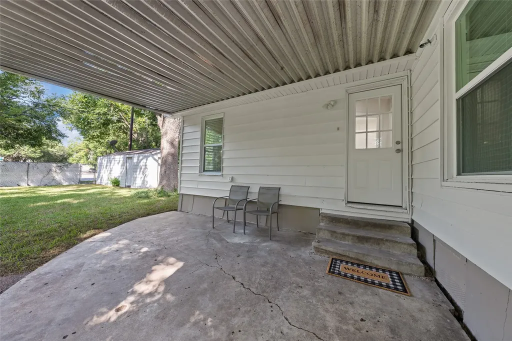612 N 35th Street Waco TX 76710