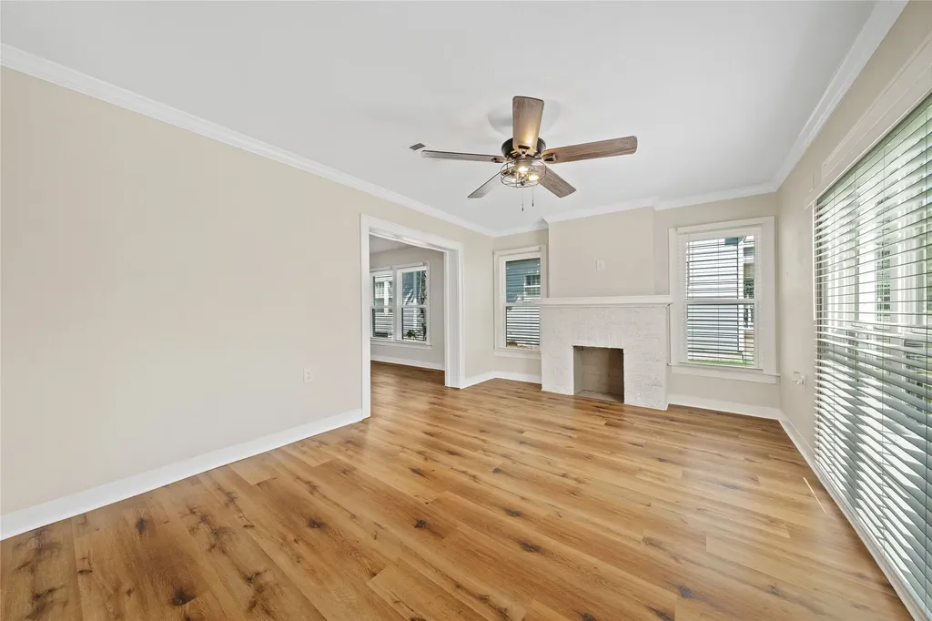 612 N 35th Street Waco TX 76710
