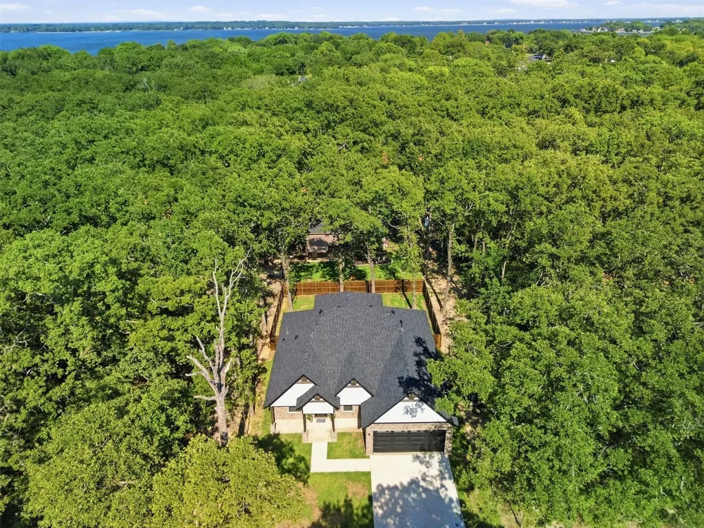 216 E Beachwood Loop Trinidad TX 75163