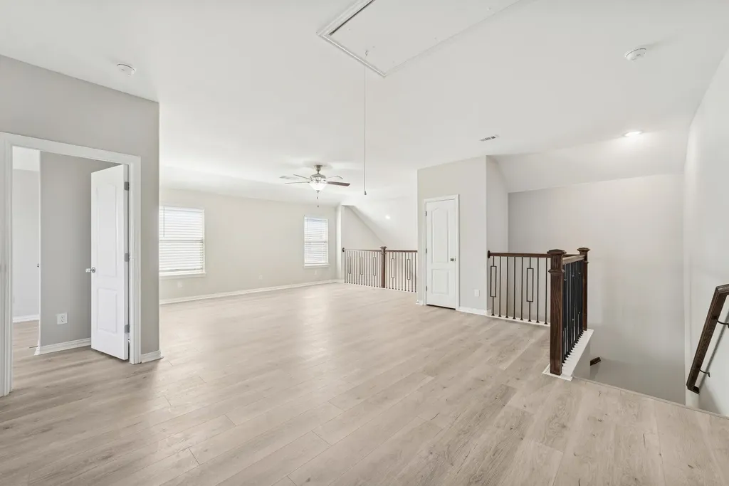 1805 Longwood Lane Garland TX 75042