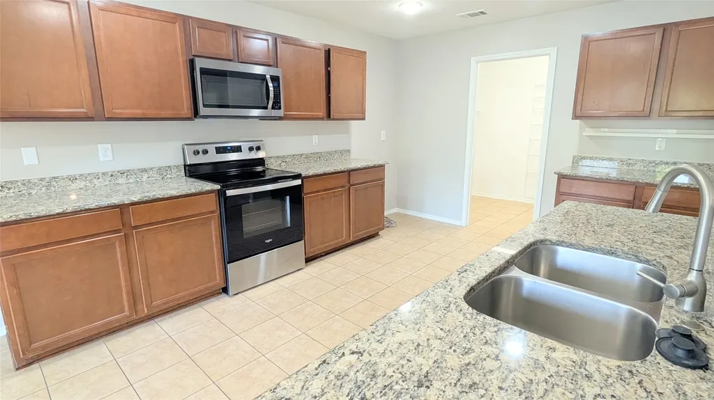 3200 Brixton Drive Fort Worth TX 76137