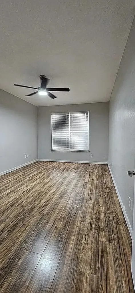 2100 Tanglewilde Houston TX 77063