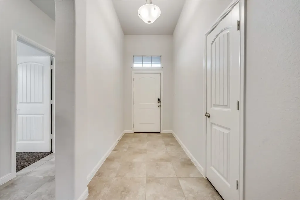 9112 Stormcrow Drive Fort Worth TX 76179
