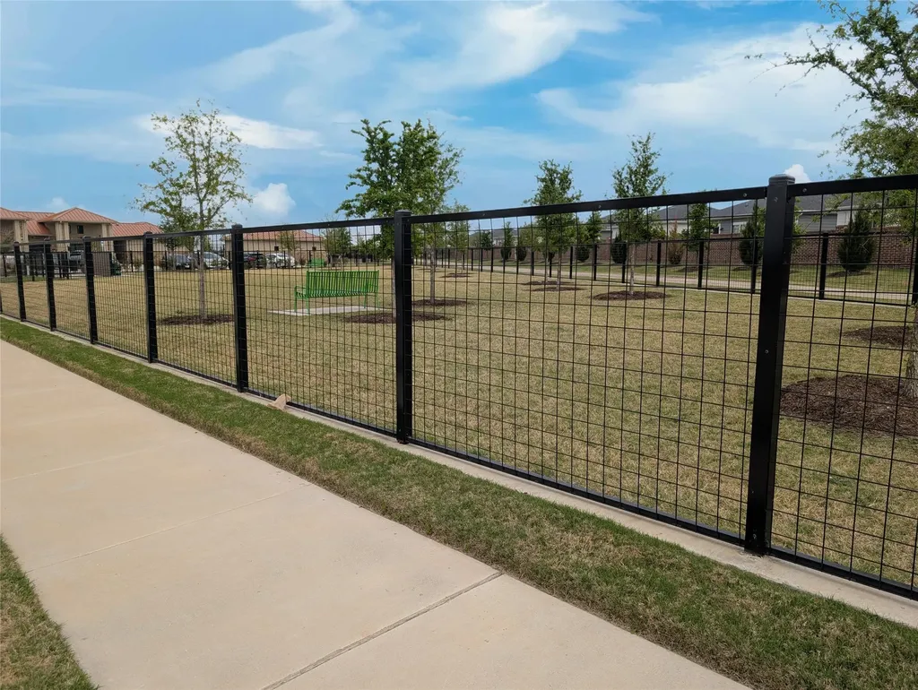 1077 Burnt Ranch Lane Fort Worth TX 76131