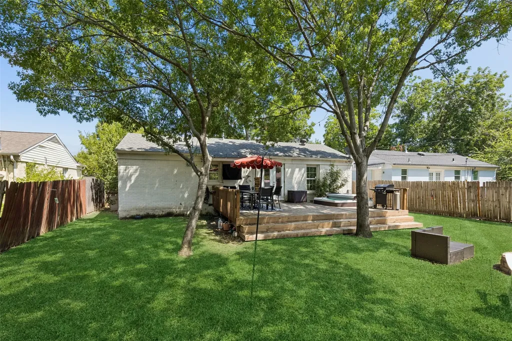 10633 Cayuga Drive Dallas TX 75228