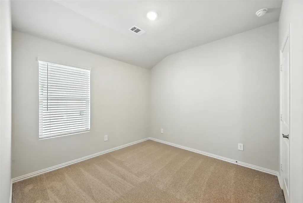 6629 Coyote Valley Trail Fort Worth TX 76036