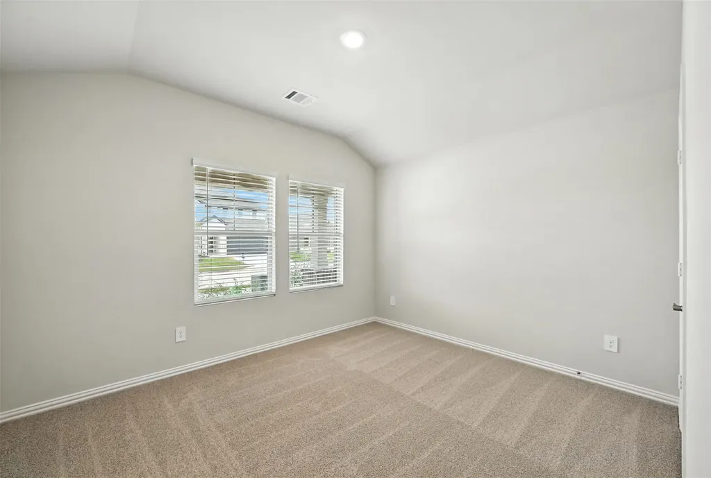 6629 Coyote Valley Trail Fort Worth TX 76036