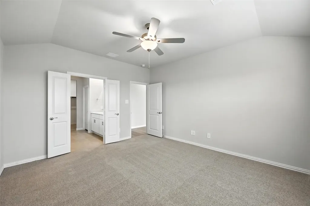 6629 Coyote Valley Trail Fort Worth TX 76036