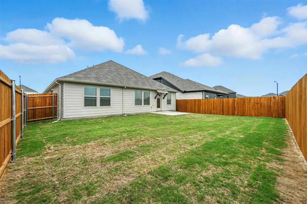 6629 Coyote Valley Trail Fort Worth TX 76036