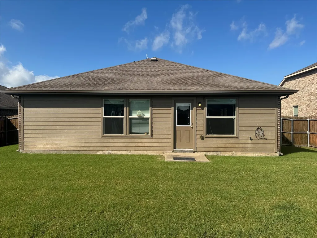327 Elam Drive Anna TX 75409