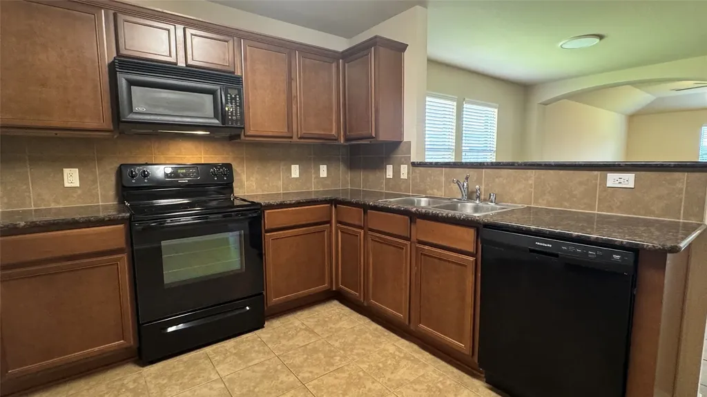 327 Elam Drive Anna TX 75409