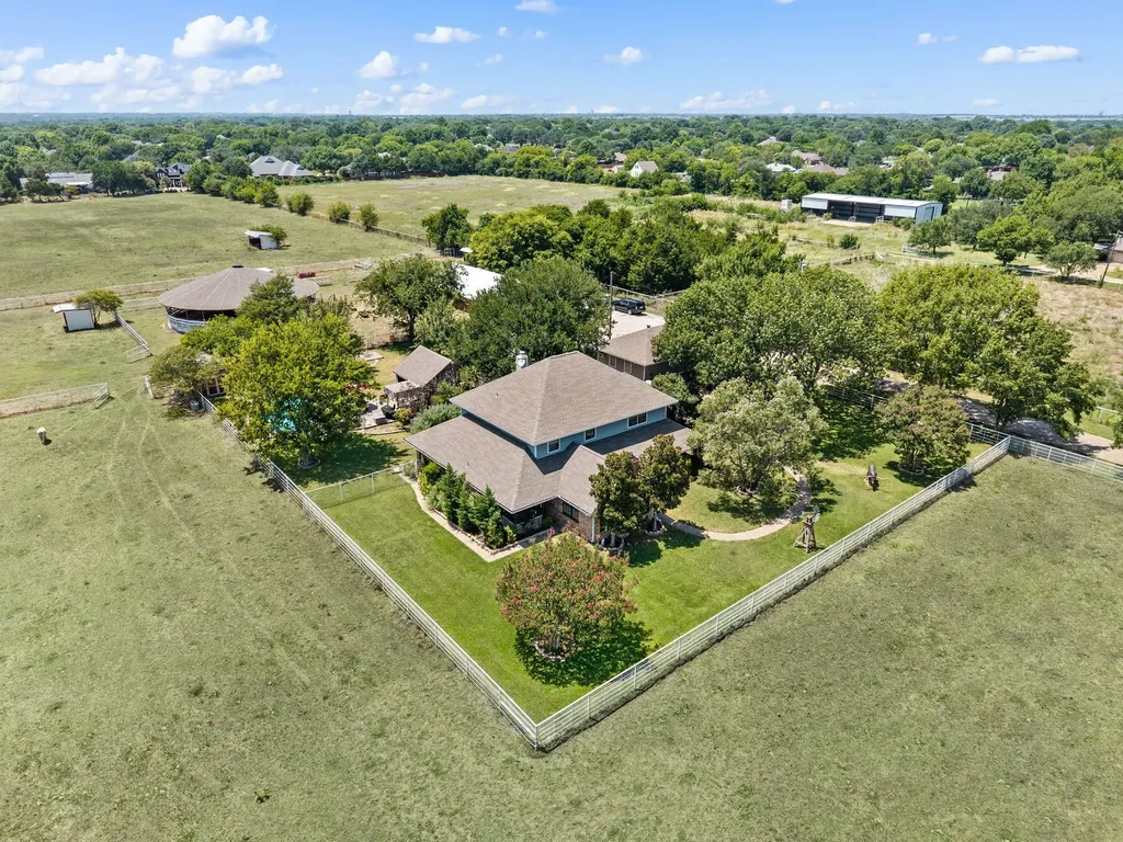 617 Malloy Lane Ovilla TX 75154