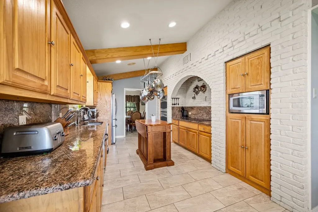 617 Malloy Lane Ovilla TX 75154