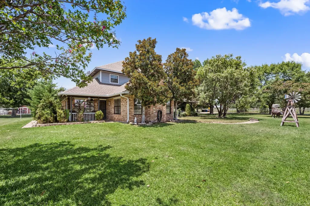 617 Malloy Lane Ovilla TX 75154