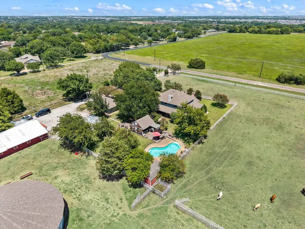 617 Malloy Lane Ovilla TX 75154
