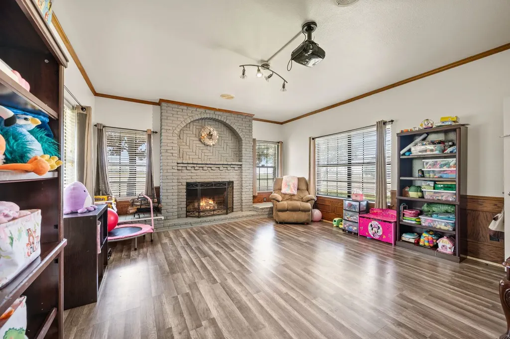 617 Malloy Lane Ovilla TX 75154
