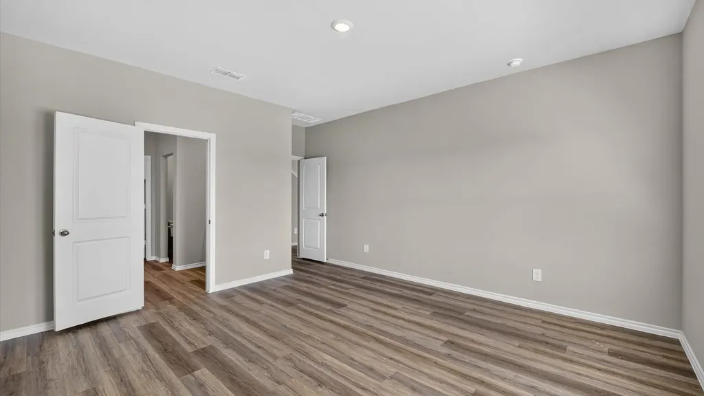 1052 Foxburg Drive Fort Worth TX 76131