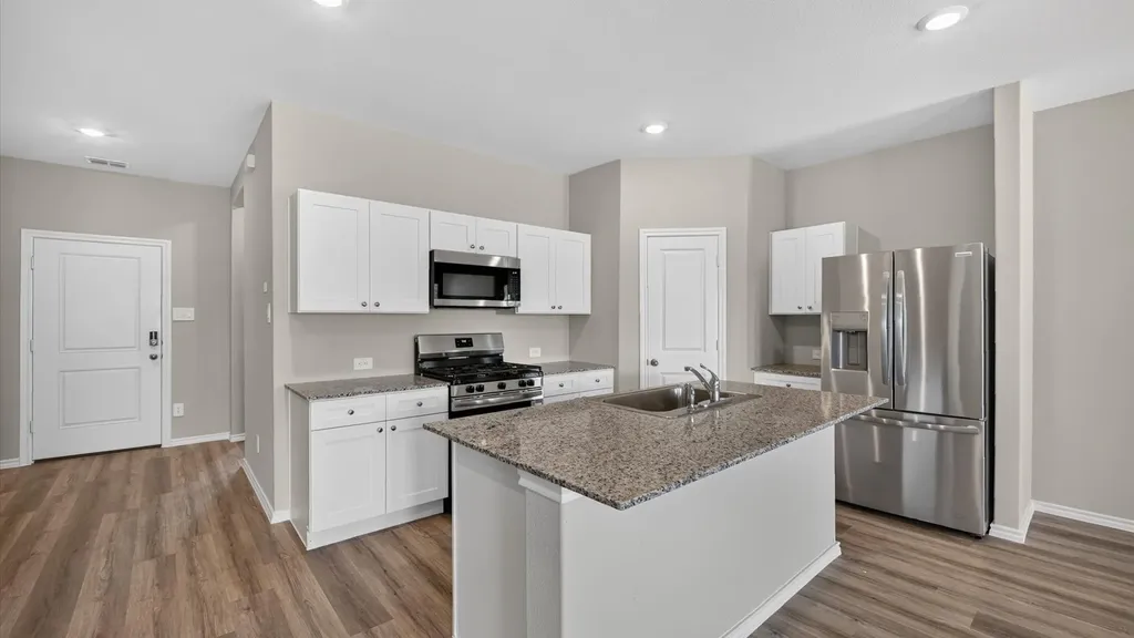 1052 Foxburg Drive Fort Worth TX 76131