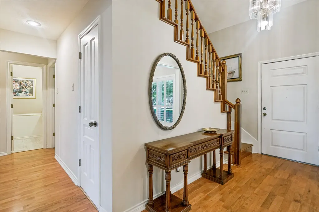 10 Lundys Lane Richardson TX 75080