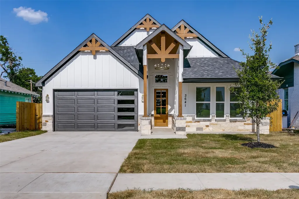 3641 Travis Avenue Fort Worth TX 76110