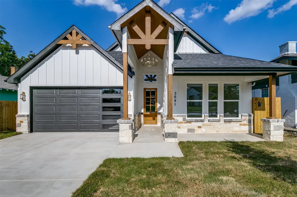 3641 Travis Avenue Fort Worth TX 76110