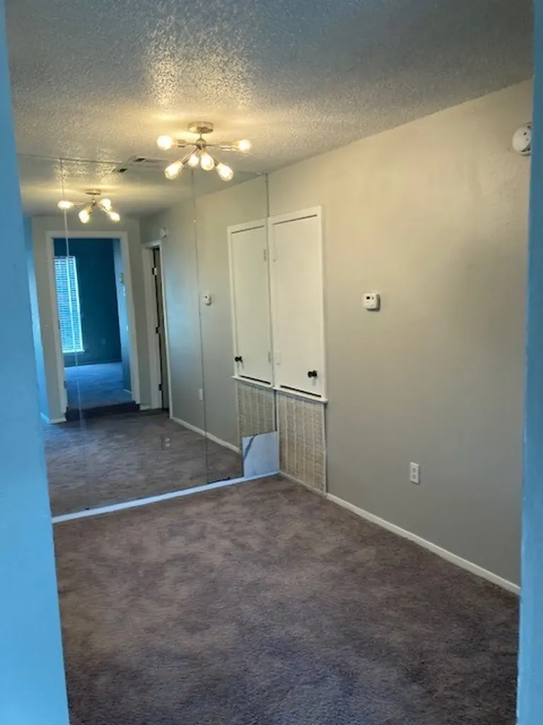 9696 Walnut Street Dallas TX 75243