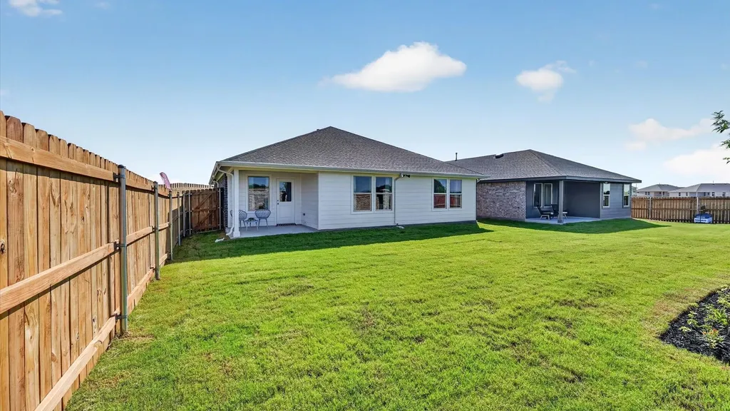 1060 Foxburg Drive Fort Worth TX 76131