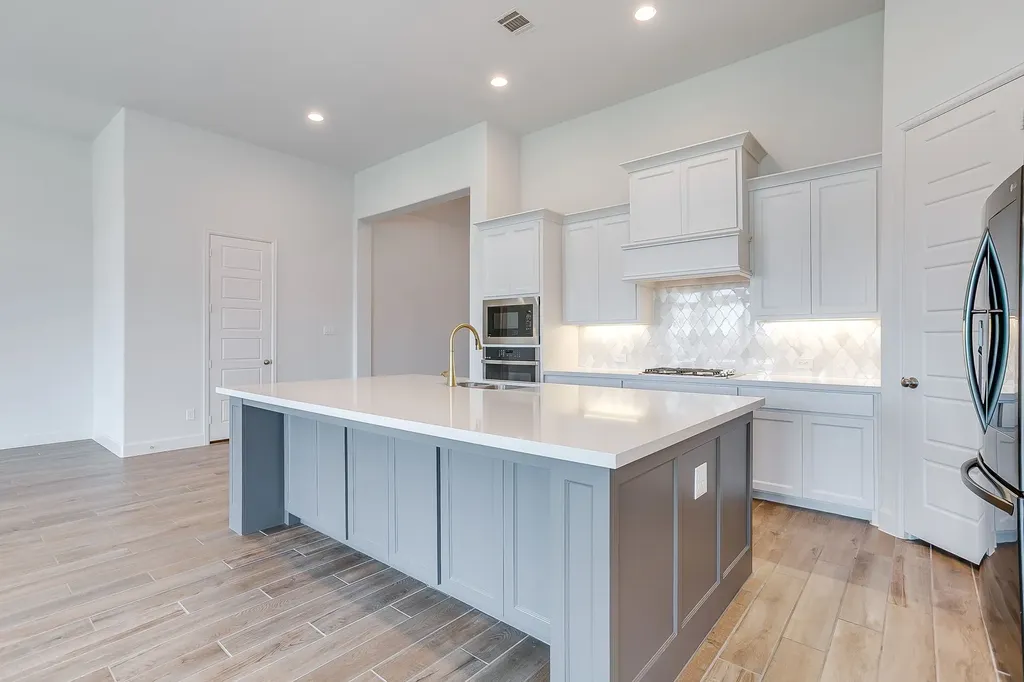 5729 Lake Jackson Drive Fort Worth TX 76126