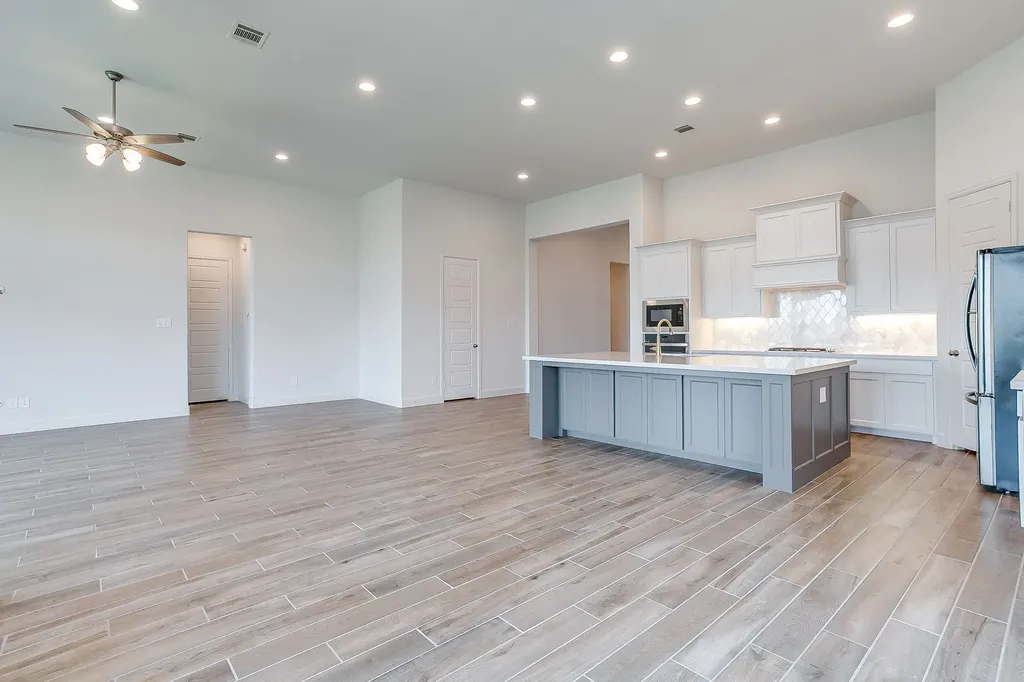 5729 Lake Jackson Drive Fort Worth TX 76126